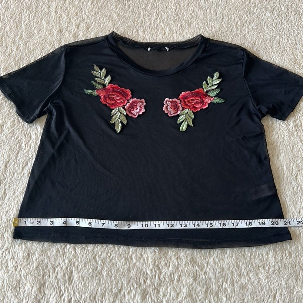 Black mesh rose embroidered shirt size small - Picture 12 of 16
